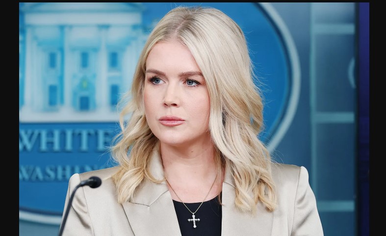 Karoline Leavitt, Karoline Leavitt viral post, Karoline Leavitt texts, Karoline Leavitt reporter controversy, Karoline Leavitt screenshot, Karoline Leavitt scandal, Karoline Leavitt news, Karoline Leavitt social media, Karoline Leavitt viral reply, Karoline Leavitt controversy 2025, Karoline Leavitt private messages, Karoline Leavitt journalist feud, Karoline Leavitt Twitter post, Karoline Leavitt X post, Karoline Leavitt backlash, Karoline Leavitt trending, political controversy, GOP news, political viral moment, Karoline Leavitt latest news