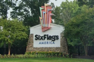 Six Flags America closure, Six Flags America shuts down, Six Flags park closing, amusement park news, theme park closure, Six Flags history, Six Flags Maryland, Six Flags America 50 years, Six Flags final day, entertainment news, US theme parks, Six Flags memories